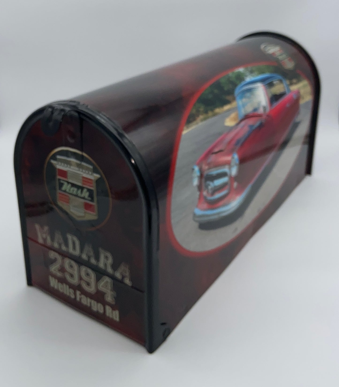 “Custom Nash Hotrod Mailbox: A Stylish Tribute to Classic Automotive Culture!”