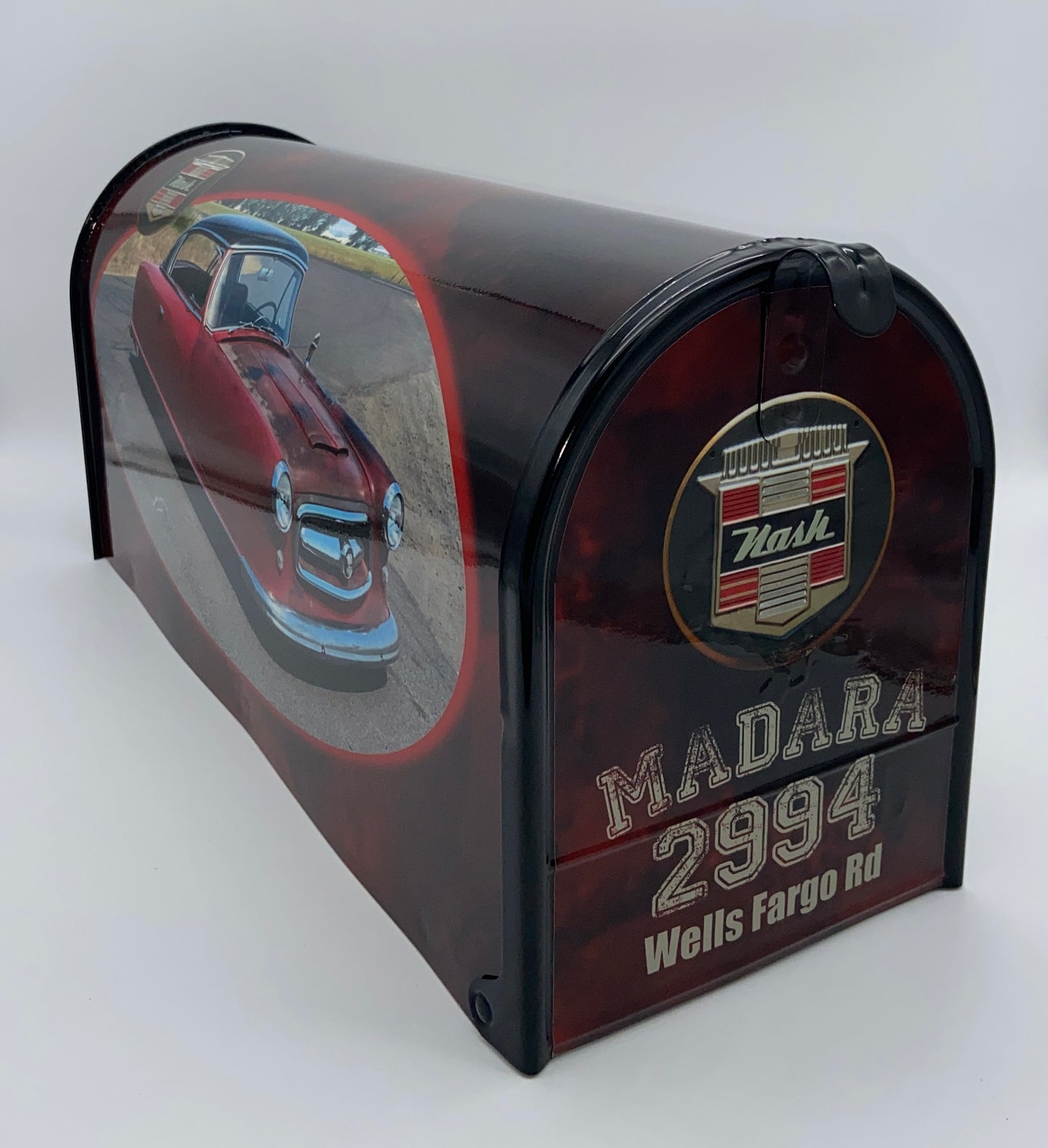 “Custom Nash Hotrod Mailbox: A Stylish Tribute to Classic Automotive Culture!”