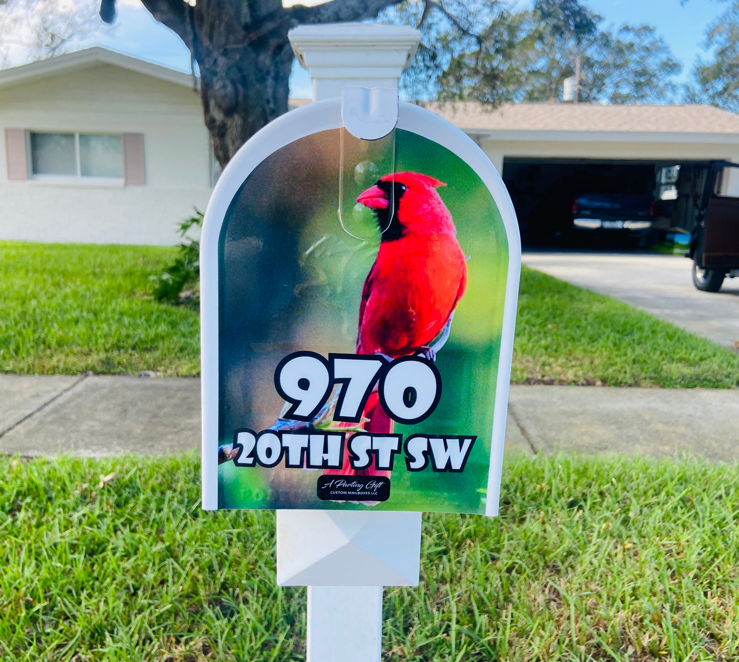 Cardinal Bird Custom Mailbox, Personalized gift for Mom, Gift for Dad